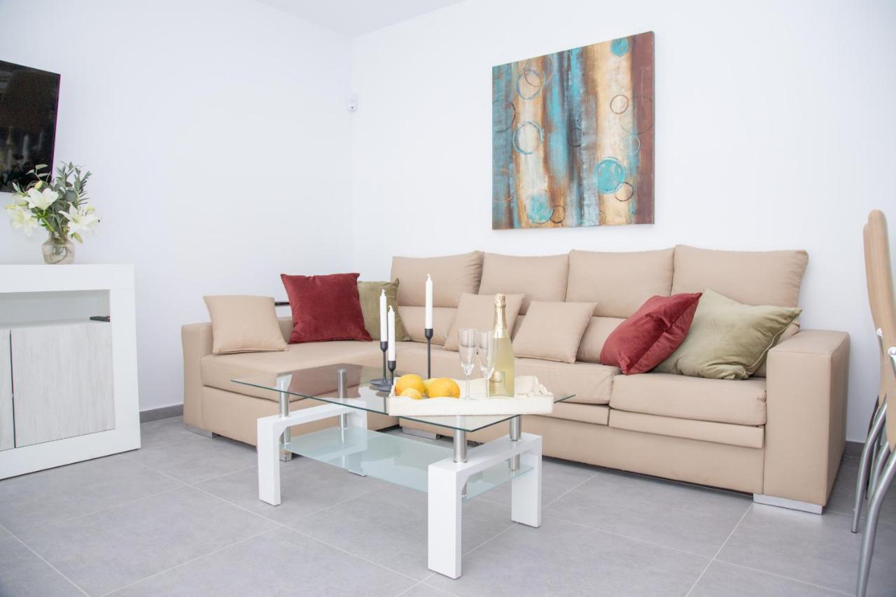 Apartment Family 6 Beachfront Corralejo By Holidays Home Exteriér fotografie