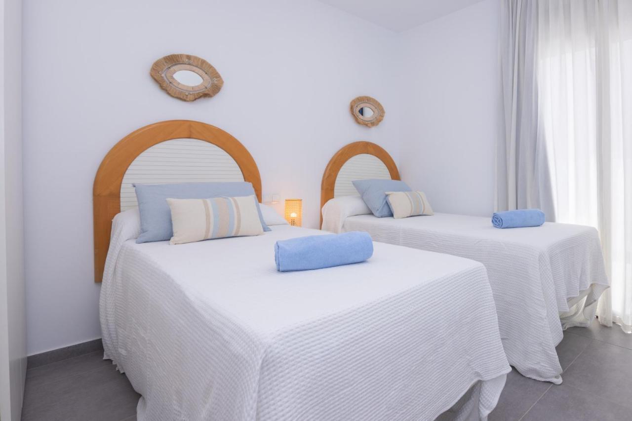 Apartment Family 6 Beachfront Corralejo By Holidays Home Exteriér fotografie